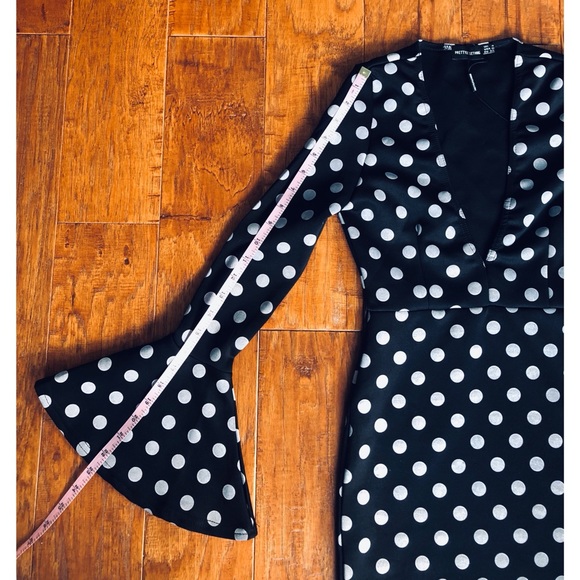 NWOT Pretty Little Thing Polka dot dress - Picture 7 of 8